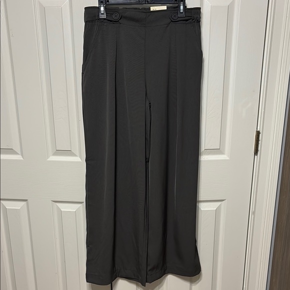 Max Studio Pants - Max Studio Button Tab Wide Leg Trouser